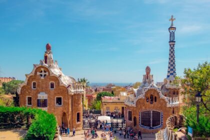 Espagne : 85,1 millions de touristes étrangers en 2023, dont 11,8 millions de Français