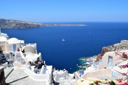 Malgré les incendies, la Grèce a enregistré un record de touristes en 2023