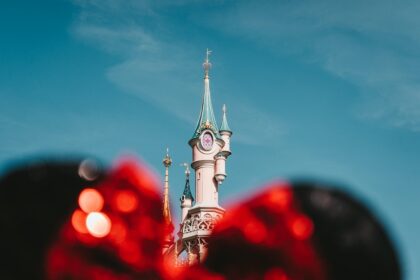 Disneyland Paris enregistre des résultats record en 2023